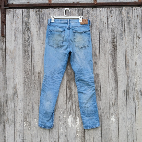 American Eagle Jeans Men 31X32 Airflex Blue Distressed Athletic Fit Straight I - Picture 3 of 6